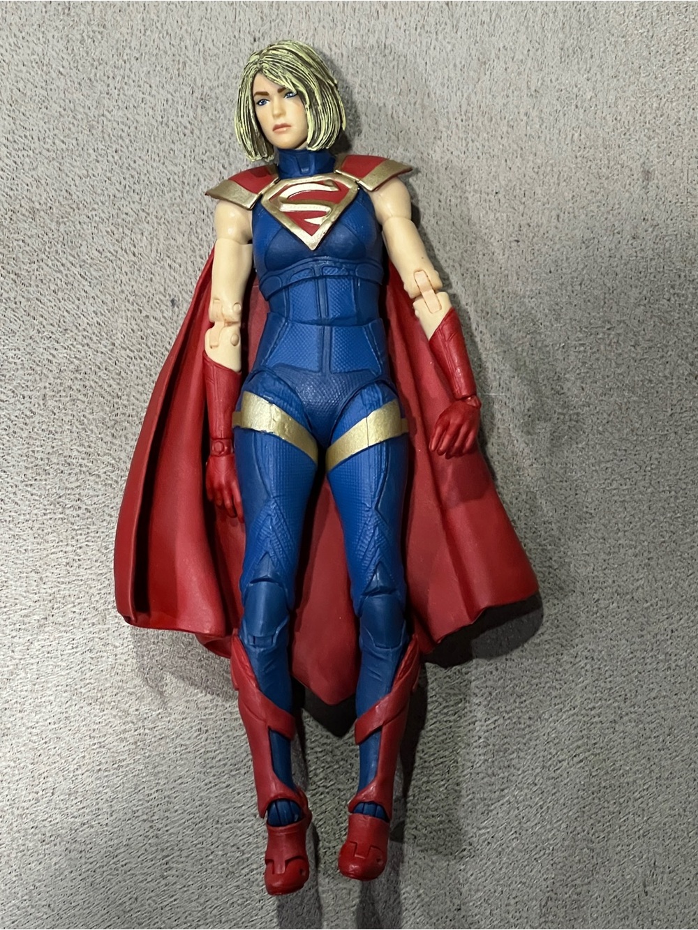 McFarlane Toys DC Injustice 2 Supergirl 7" scale Action Figure